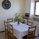 Reis * Caniço